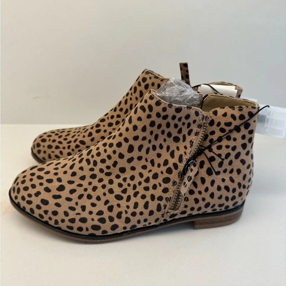 Girl’s boots leopard print booties big kid 3/4/5 cat and jack brown booties
